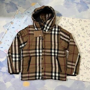 Burberry Vintage Check Series Down Jacket Size L
